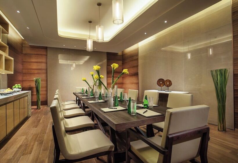 هتل Somerset Wusheng Wuhan