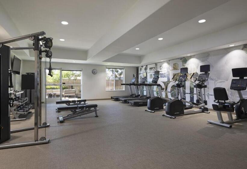 فندق Springhill Suites By Marriott Turlock