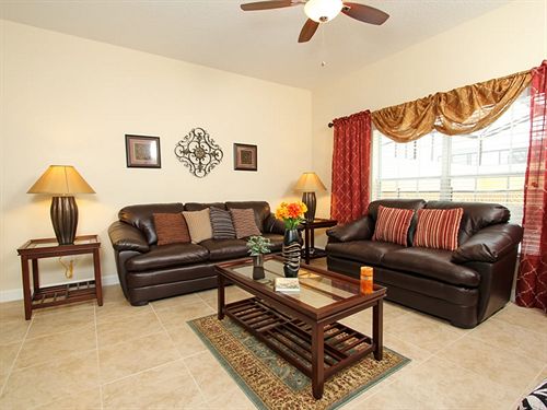 בית מלון כפרי Starmark Vacation Homes