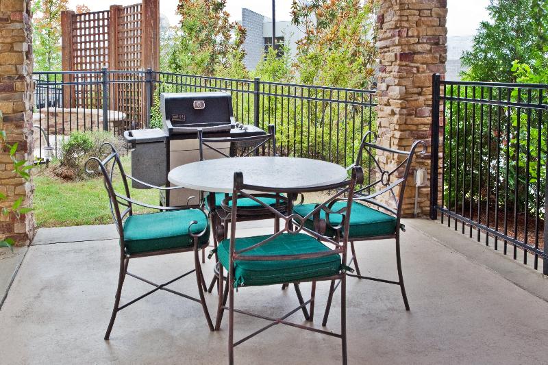 Отель Staybridge Suites Columbus   Fort Moore, An Ihg