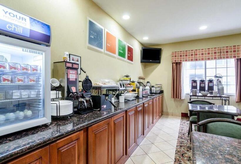 酒店 Super 8 By Wyndham Great Bend