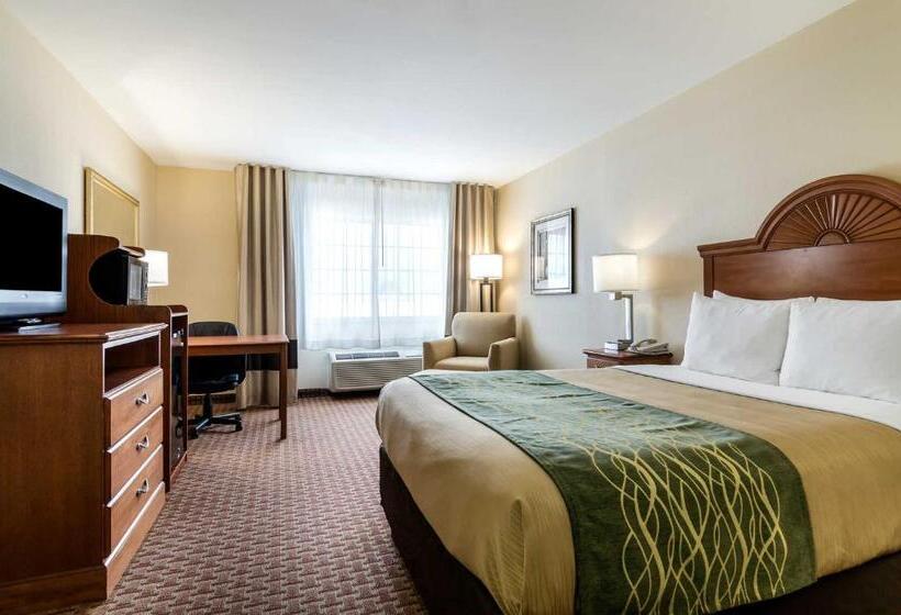 فندق Super 8 By Wyndham Great Bend