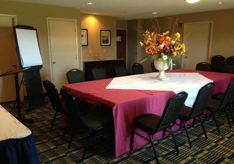 Surestay Plus Hotel By Best Western Roanoke Rapids I 95