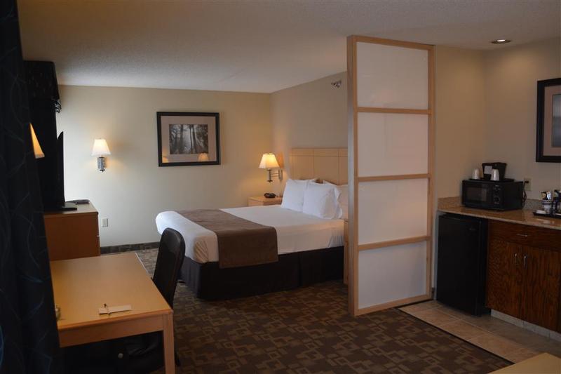 Surestay Plus Hotel By Best Western Roanoke Rapids I 95