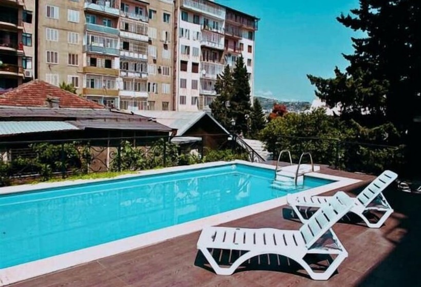 هتل Splendid Tbilisi