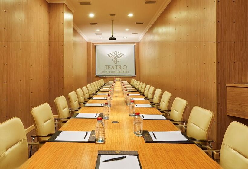 هتل Teatro Boutique