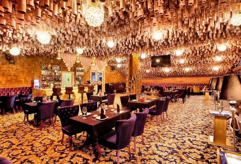 هتل Teatro Boutique