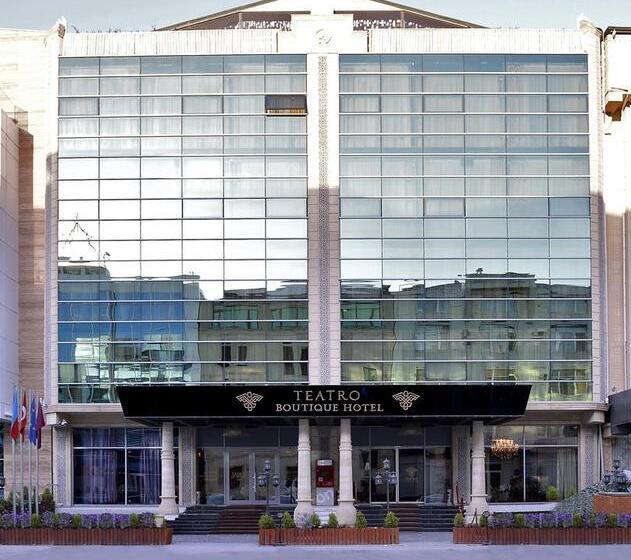 هتل Teatro Boutique