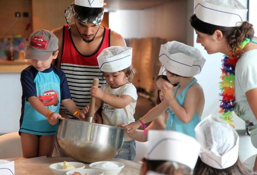 هتل Thalatta Seaside