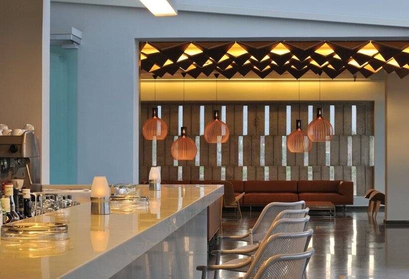 هتل Thalatta Seaside