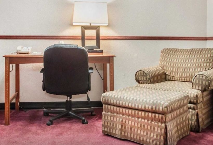 فندق The Clarion Inn Elk City