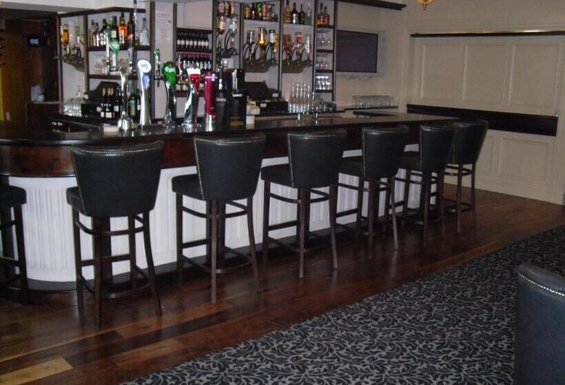 Отель The Horse And Hound