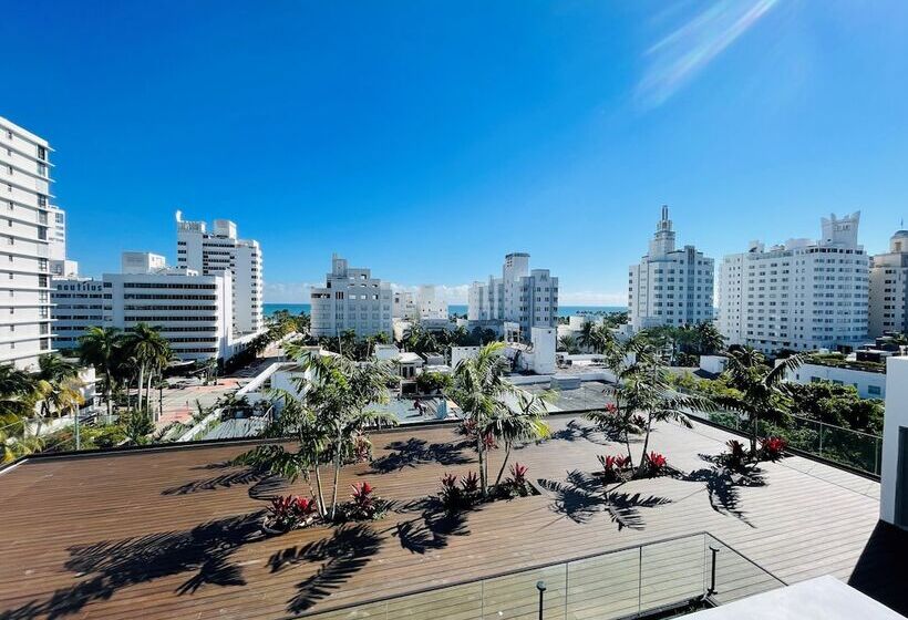 Отель Uma House by Yurbban South Beach