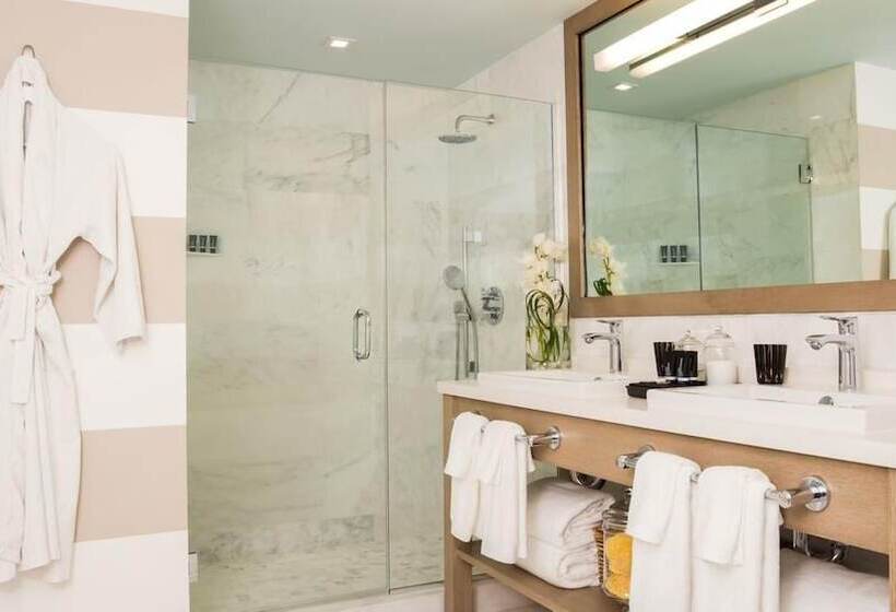 Отель Uma House by Yurbban South Beach