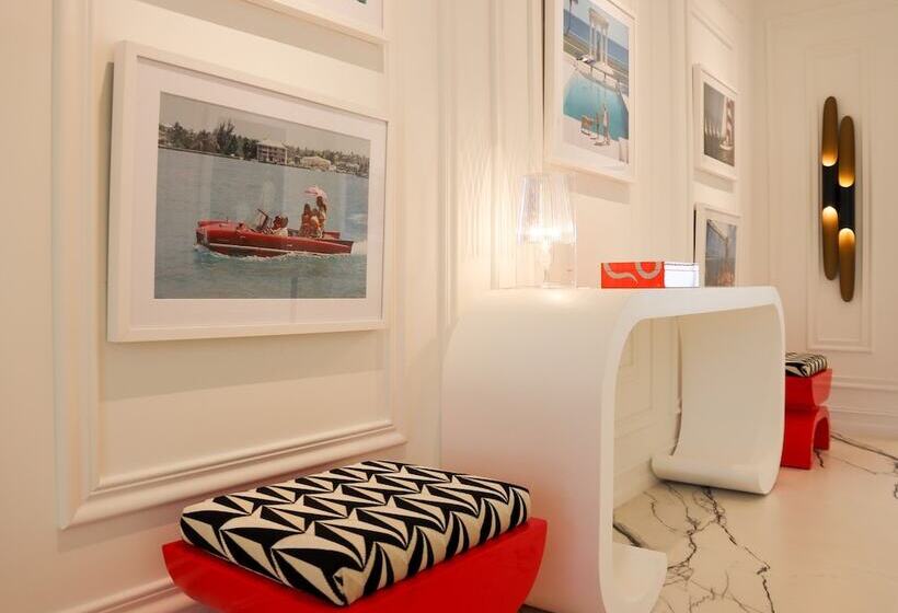 Отель Uma House by Yurbban South Beach