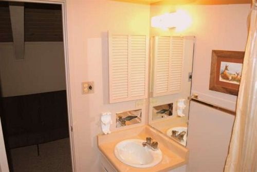 בית מלון כפרי The Rockies Condominiums