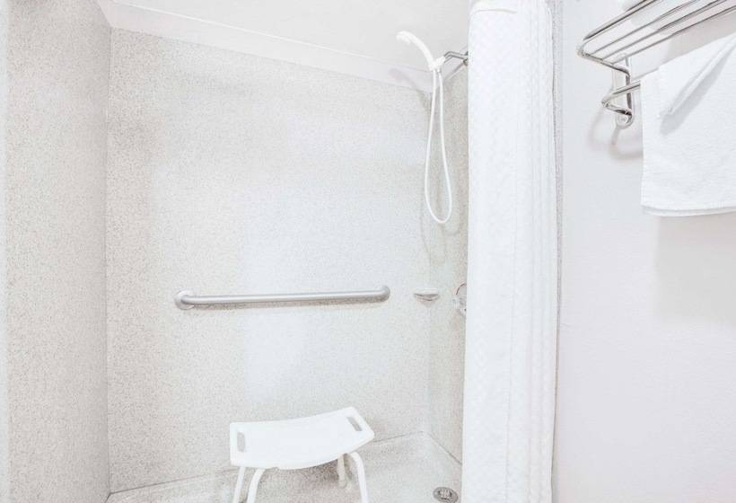 فندق Travelodge By Wyndham Memphis