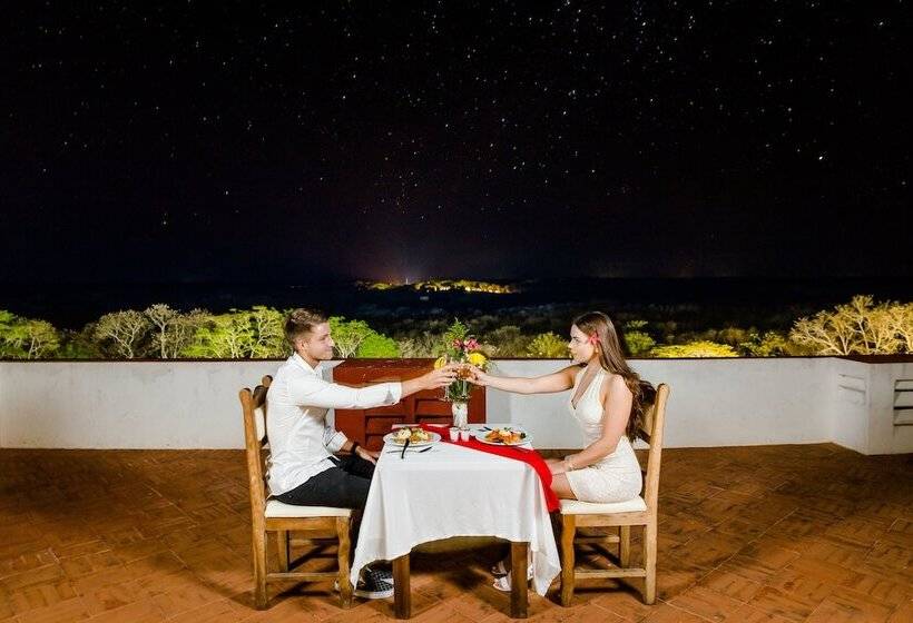 فندق Uxmal Resort Maya