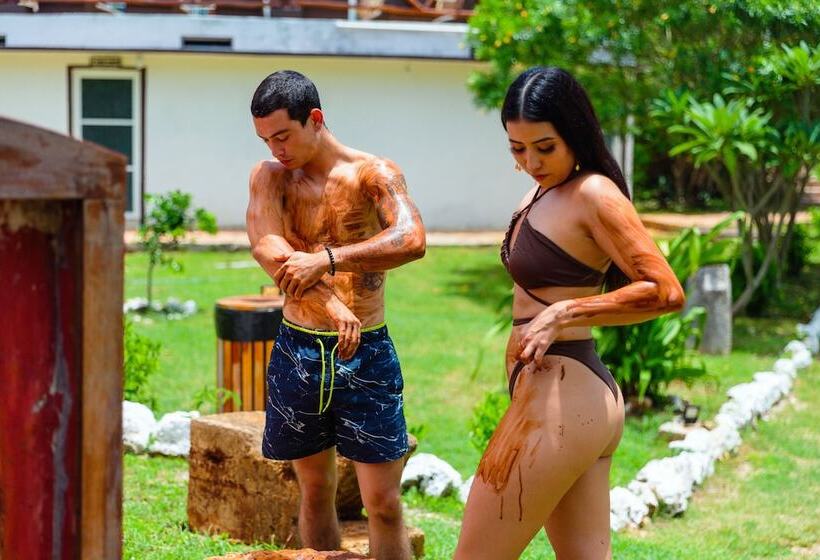 فندق Uxmal Resort Maya