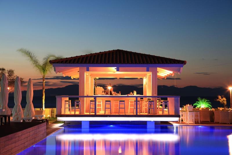 هتل Villa Di Mare Seaside Suites