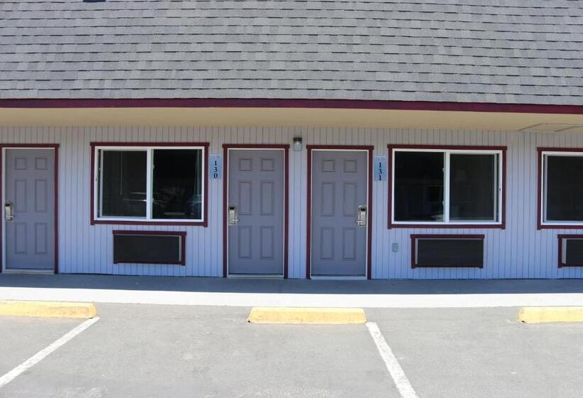 فندق Westward Inn