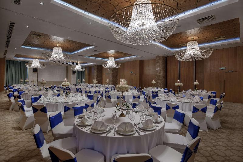 Отель Wyndham Garden Diyarbakır