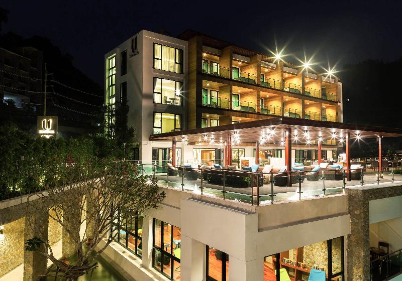 Отель Zenmaya Oceanfront Phuket, Trademark Collection By Wyndham