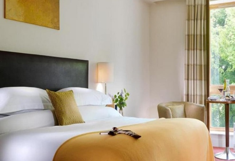 Manor West Hotel & Leisure Club