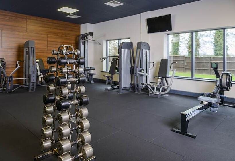 Manor West Hotel & Leisure Club