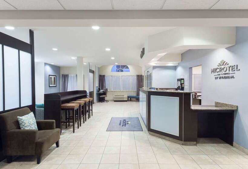 Microtel Inn And Suites Baton Rouge Airport