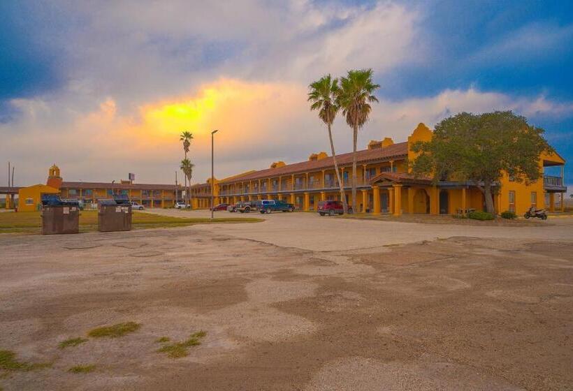 모텔 Knights Inn Kingsville