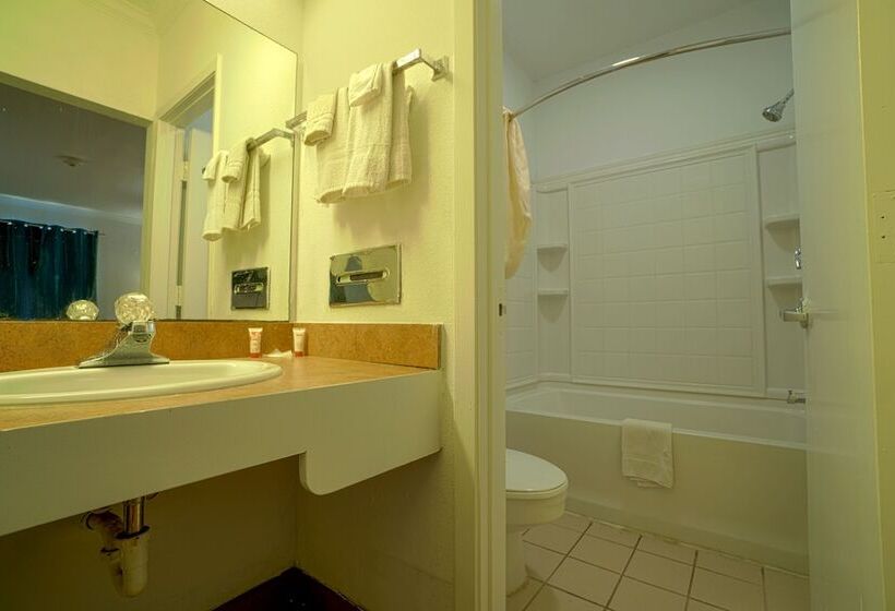 Мотель Knights Inn Kingsville