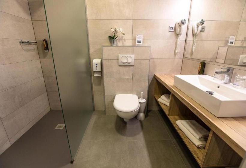 Gostilna In Motel Pri Lešniku