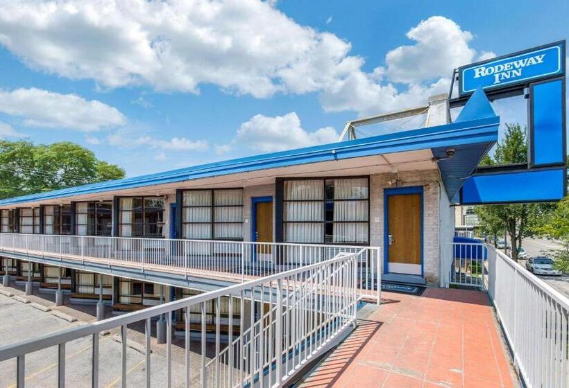 מוטל Rodeway Inn