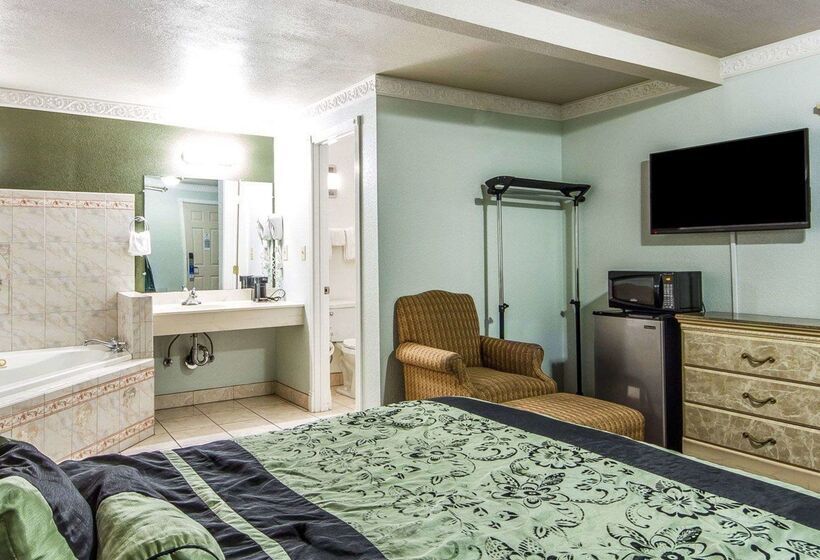 فندق على الطريق Rodeway Inn Chico University Area