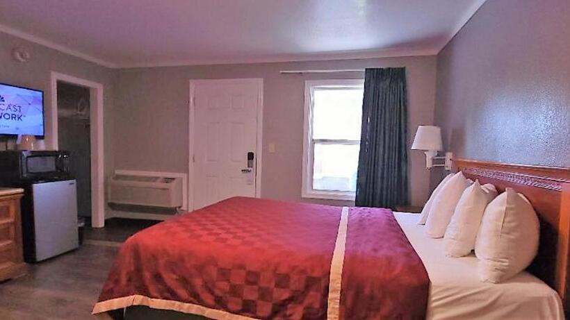 فندق على الطريق Rodeway Inn Chico University Area