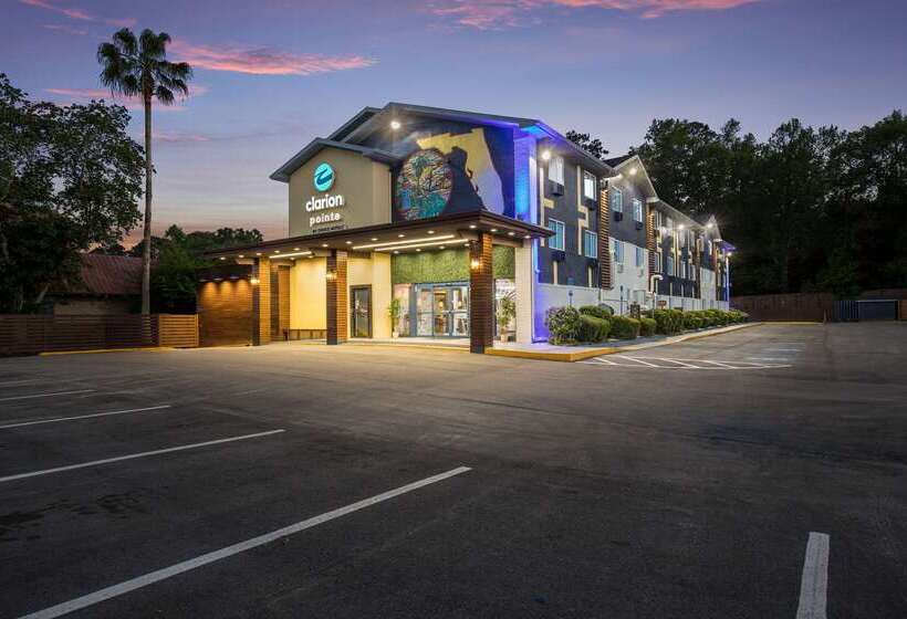 モーテル Clarion Pointe Tallahassee State Capitol