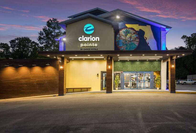 モーテル Clarion Pointe Tallahassee State Capitol