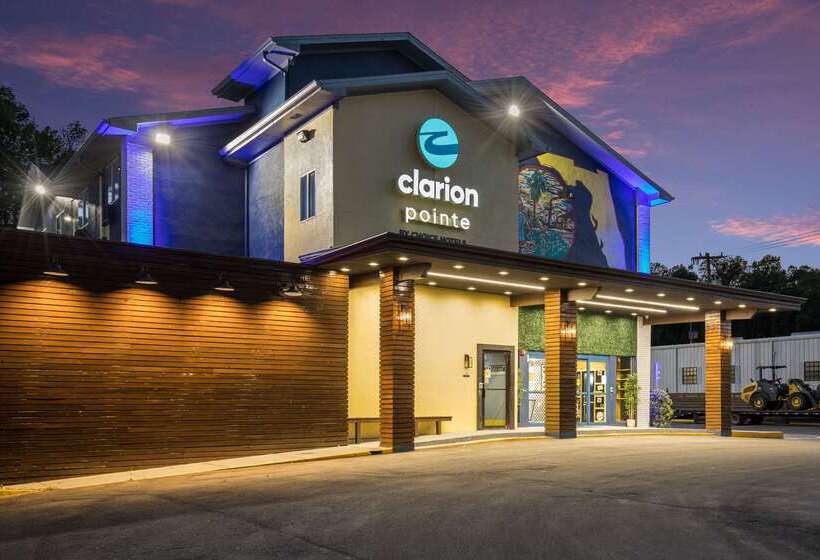 モーテル Clarion Pointe Tallahassee State Capitol