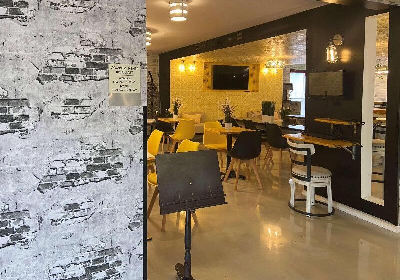 モーテル Clarion Pointe Tallahassee State Capitol