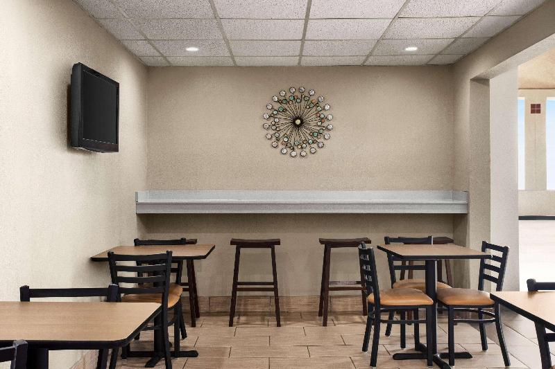 모텔 Super 8 By Wyndham Gainesville Tx