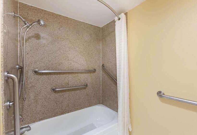 فندق على الطريق Super 8 By Wyndham Jacksonville Ar