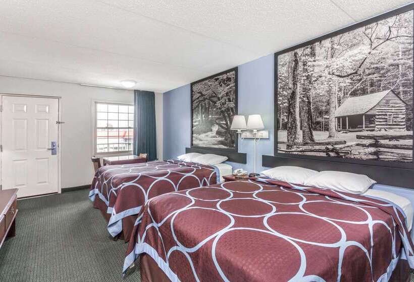 فندق على الطريق Super 8 By Wyndham Kingston