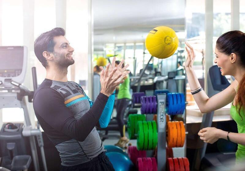 Novotel Kolkata Hotel And Residences