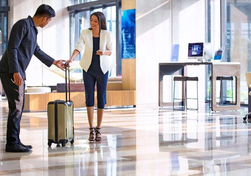 Novotel Kolkata Hotel And Residences