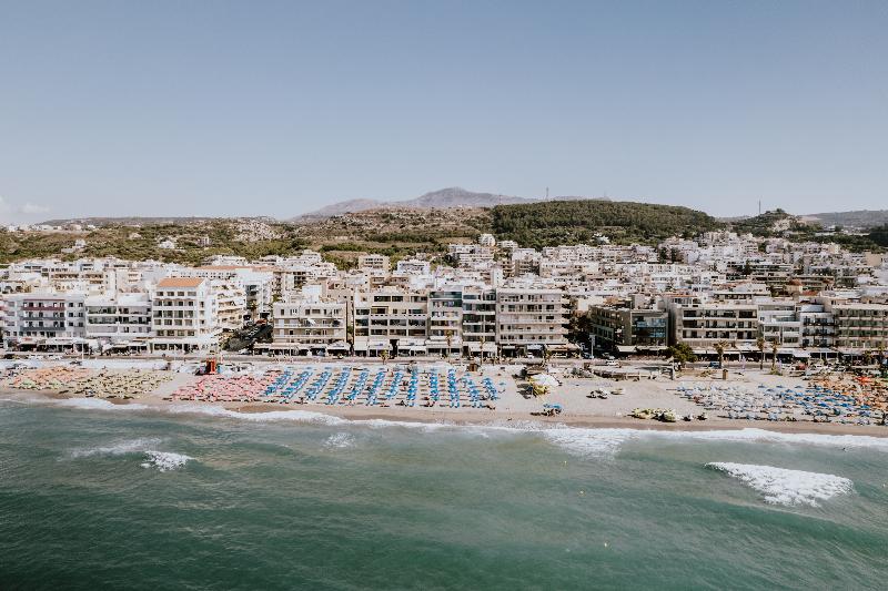 Palm Beach Hotel Apartments