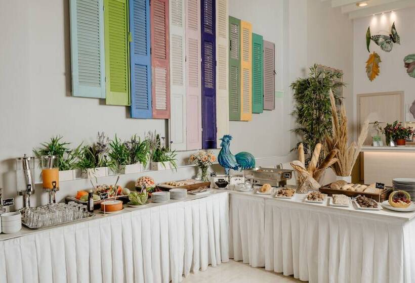 Palm Beach Hotel Apartments