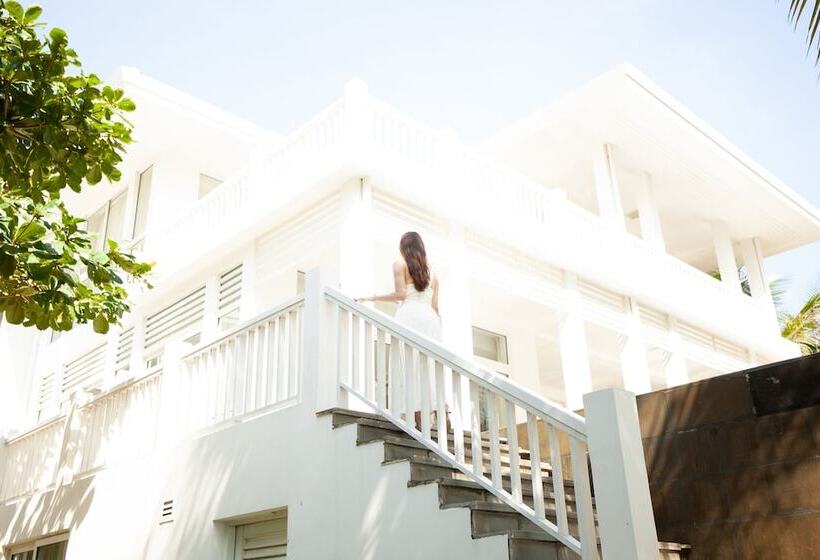 Premier Village Danang Resort Managed By Accor