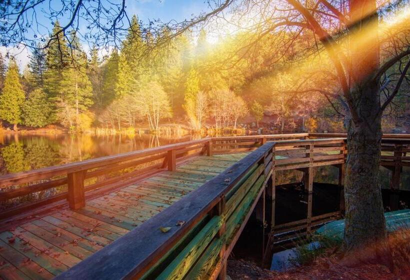 Raintree's Cimarron Golf Resort Palm Springs