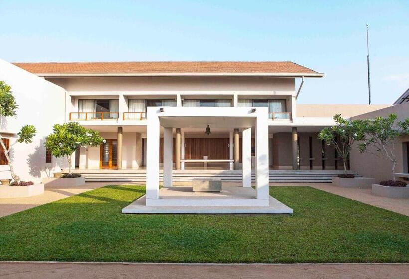 Курорт Amaya Beach Passikudah